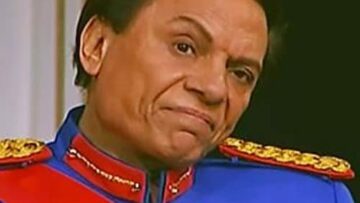 مقاطع مسرحية الزعيم